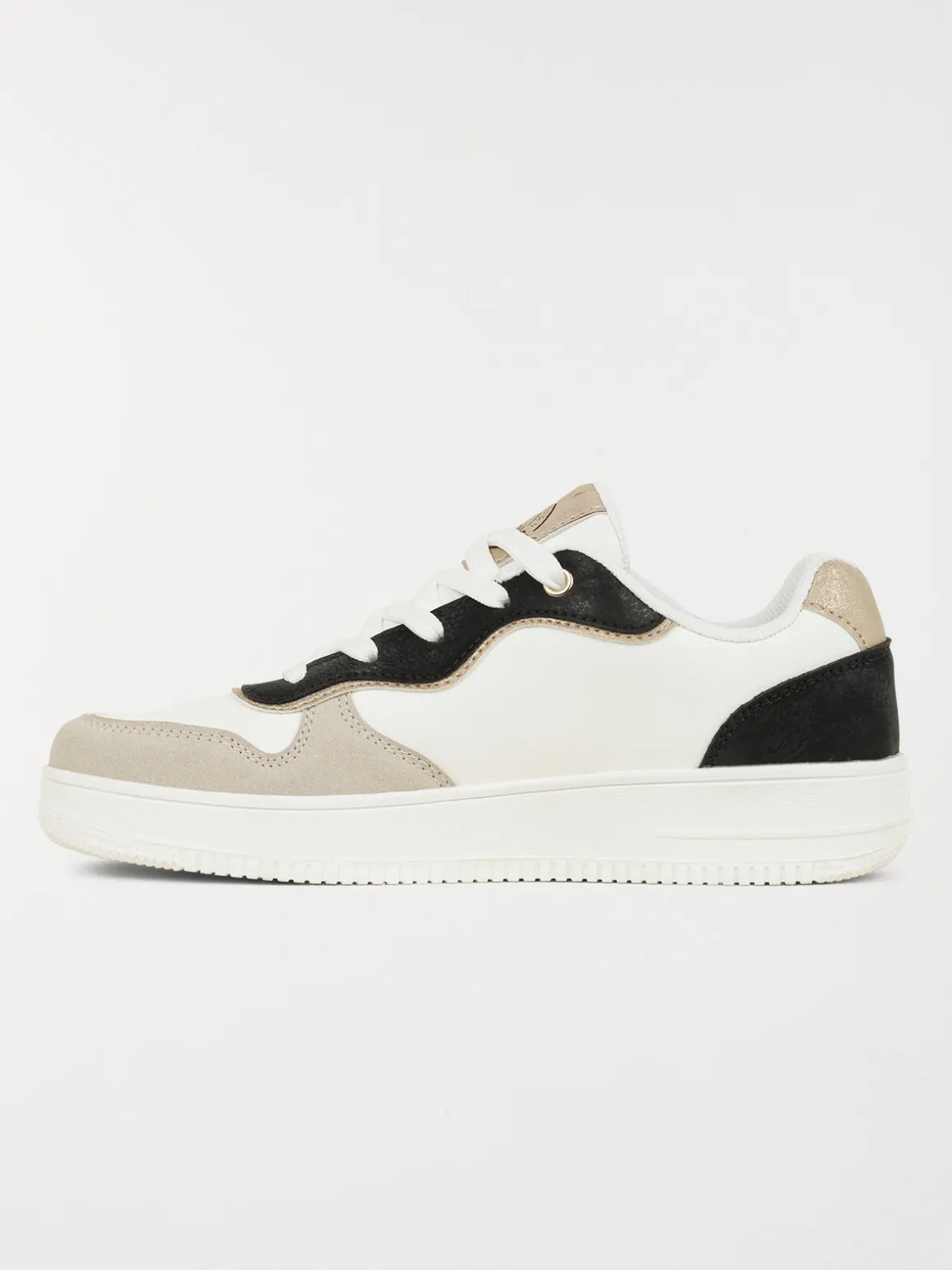 Basket basse noire femme (36-41)