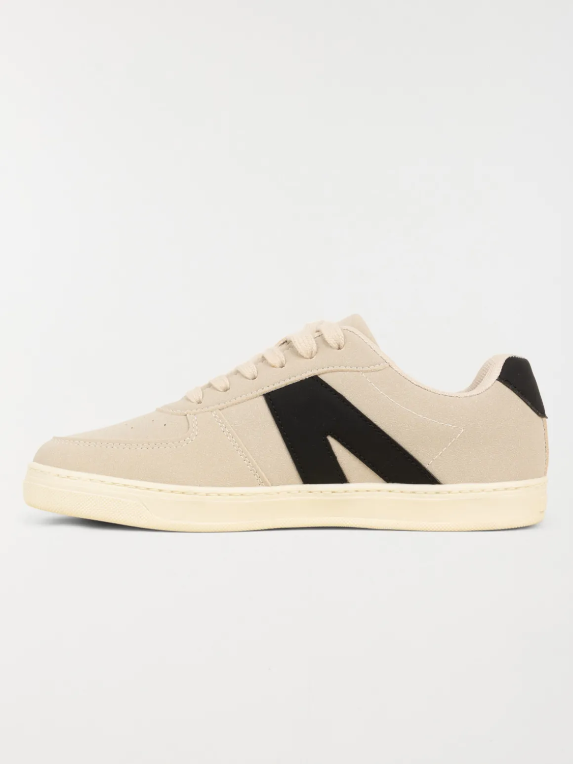 Basket beige bande noire femme (36-41)