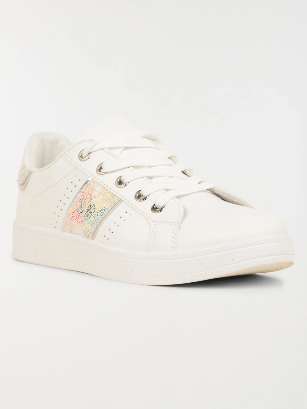 Baskets blanches basses femme (37-42)