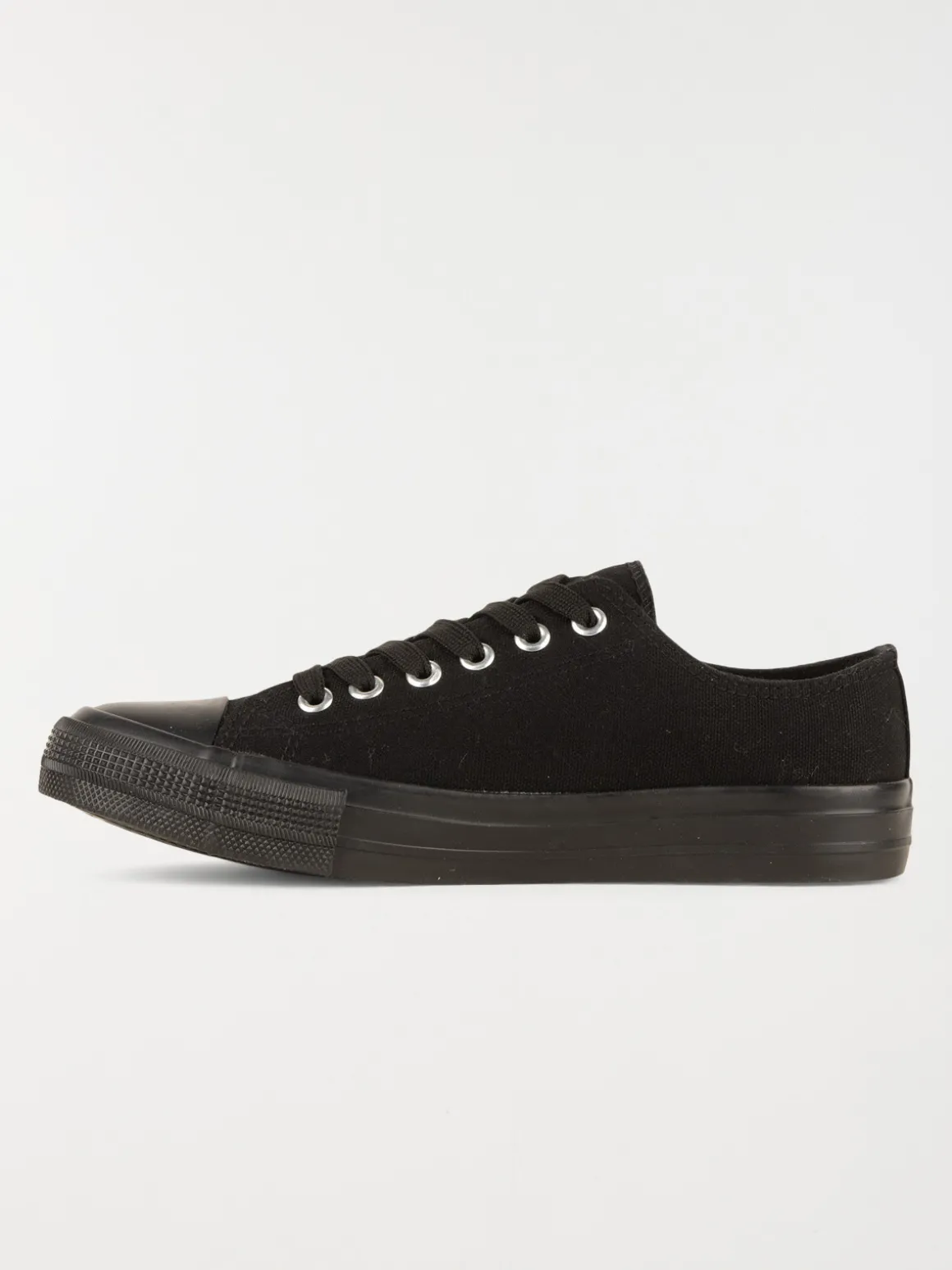 Baskets en toile noires femme (36-41)