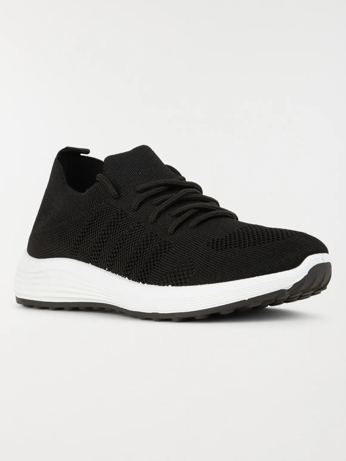 Baskets noires à lacets femme (36-42)