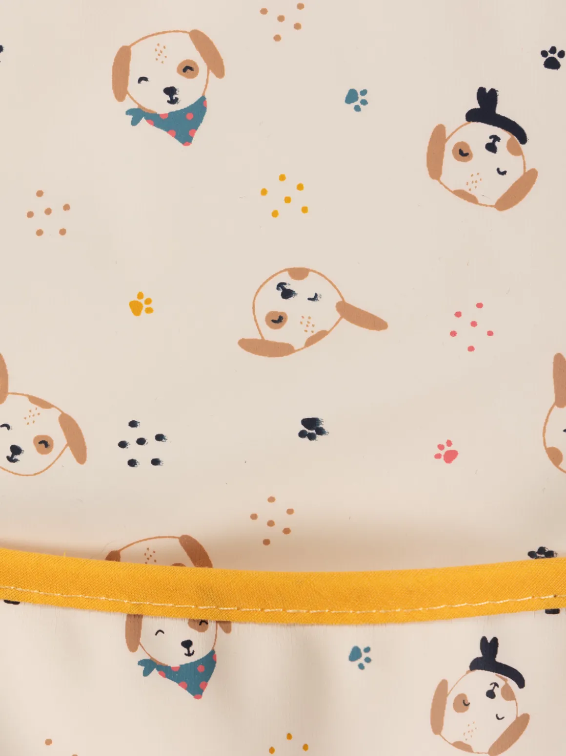 Bavoir imperméable imprimé bébé