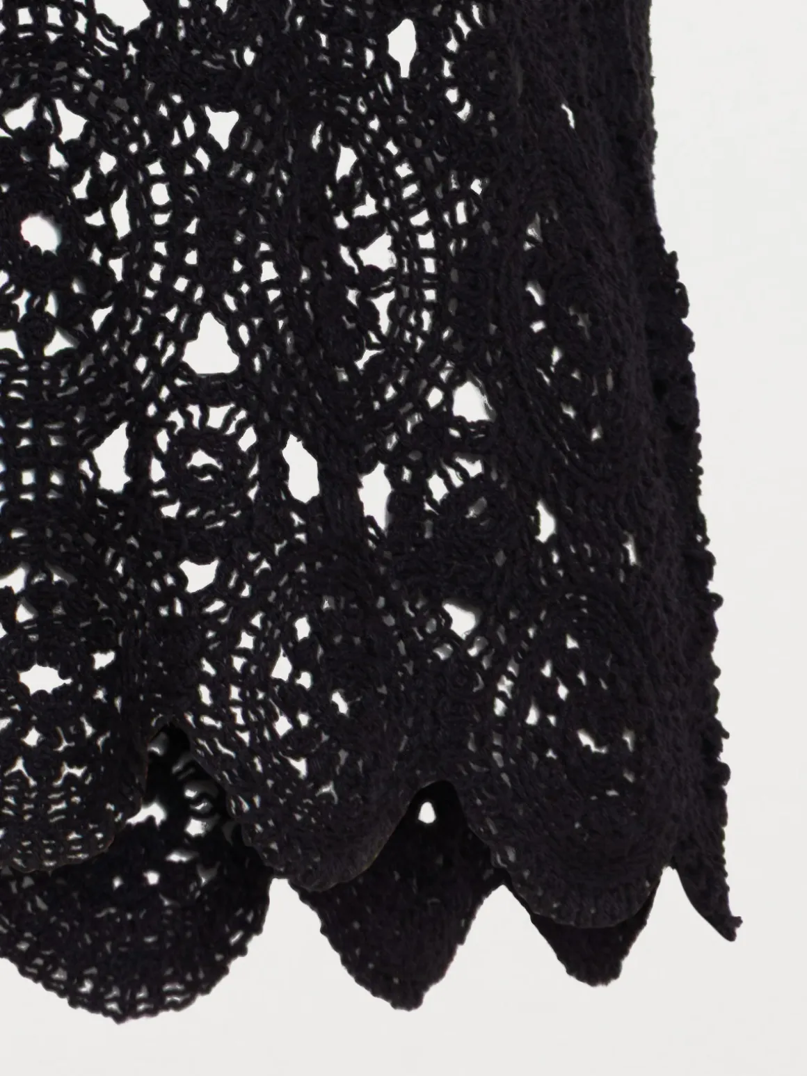 Blouse noire crochet grande taille femme