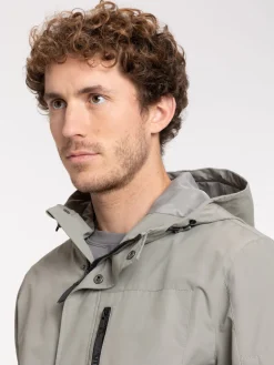 Blouson capuche multipoches homme