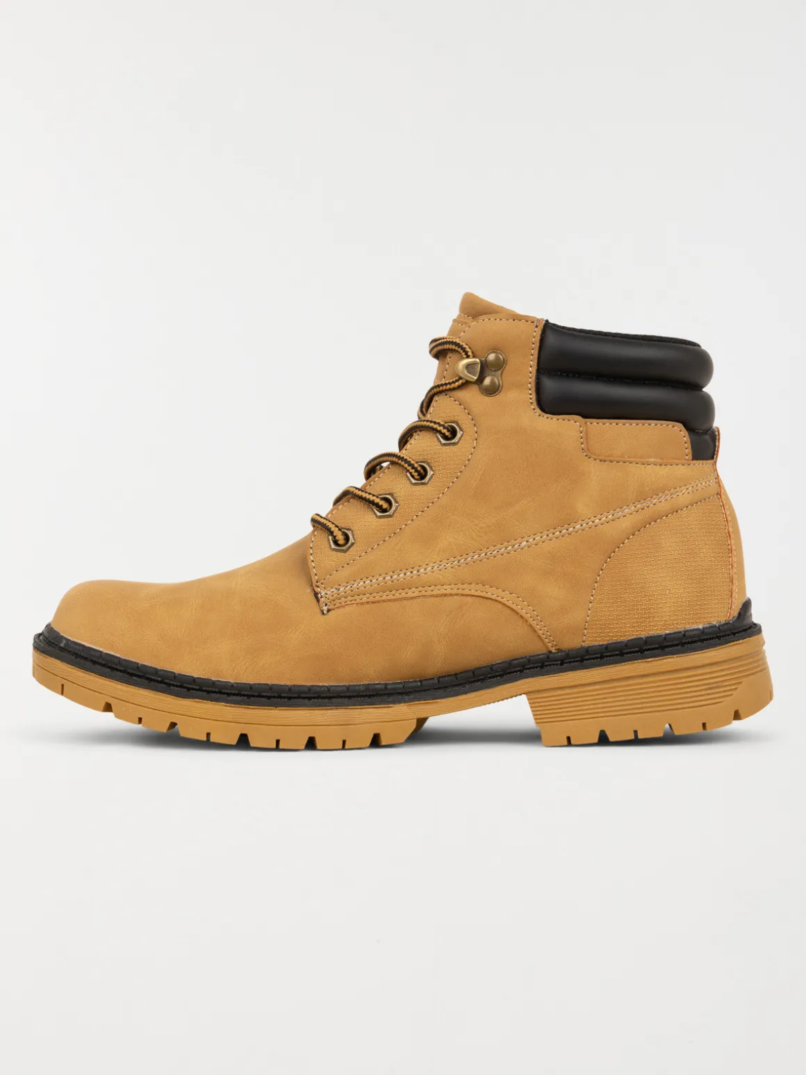 Boots coloris tan homme (40-46)