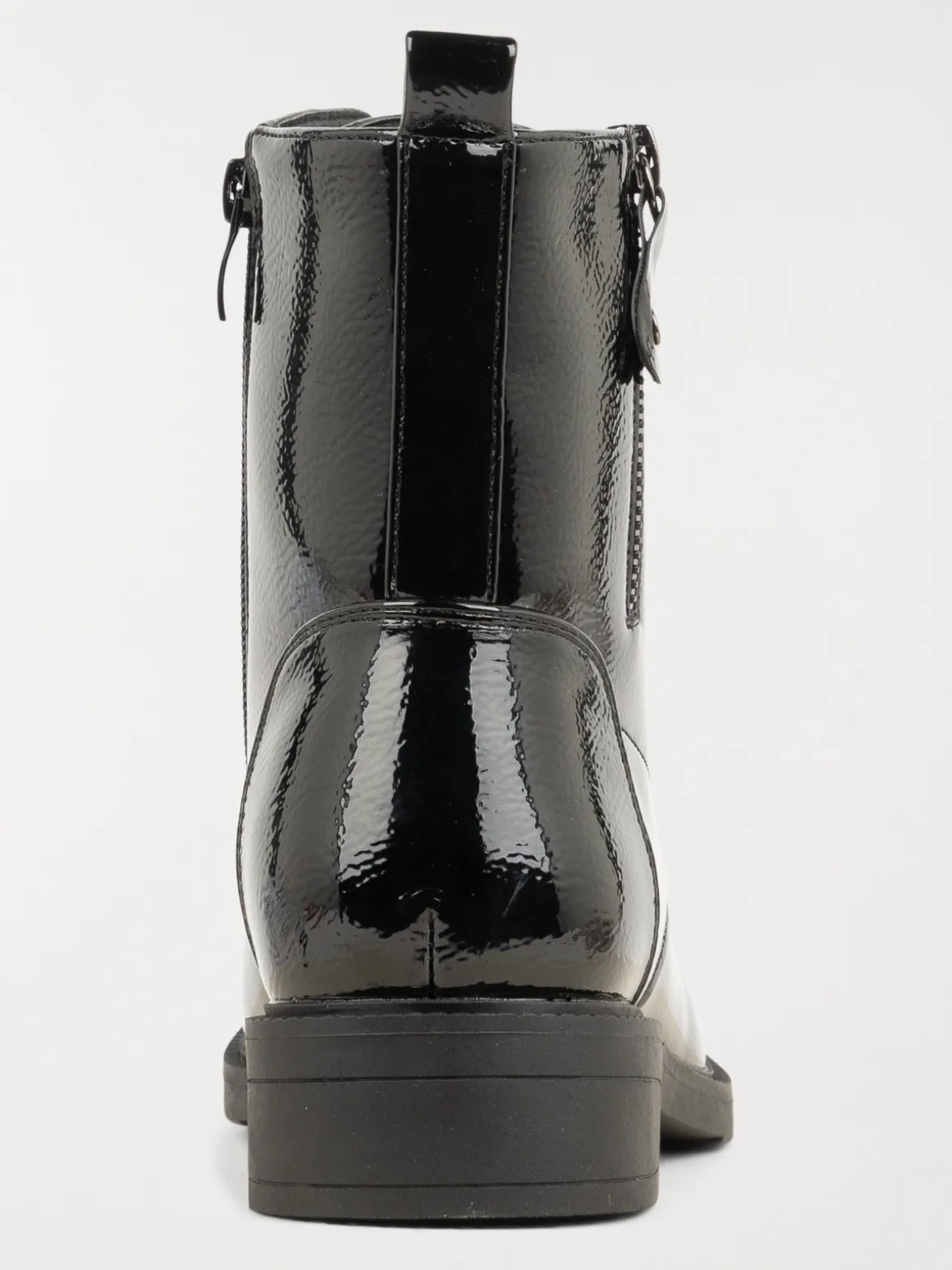 Bottine plate vernie femme (36-41)