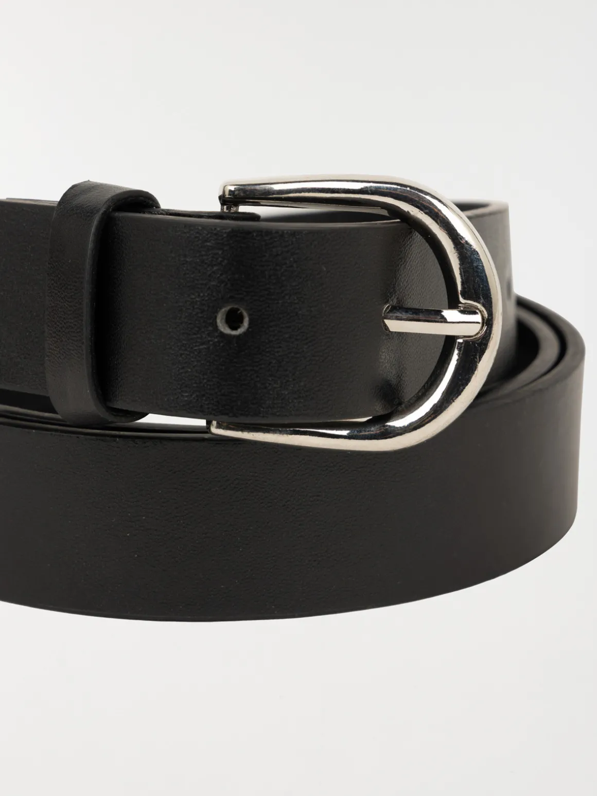 Ceinture noire boucle dorée femme