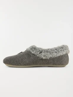 Chaussons noeuds fourrés femme (36-41)