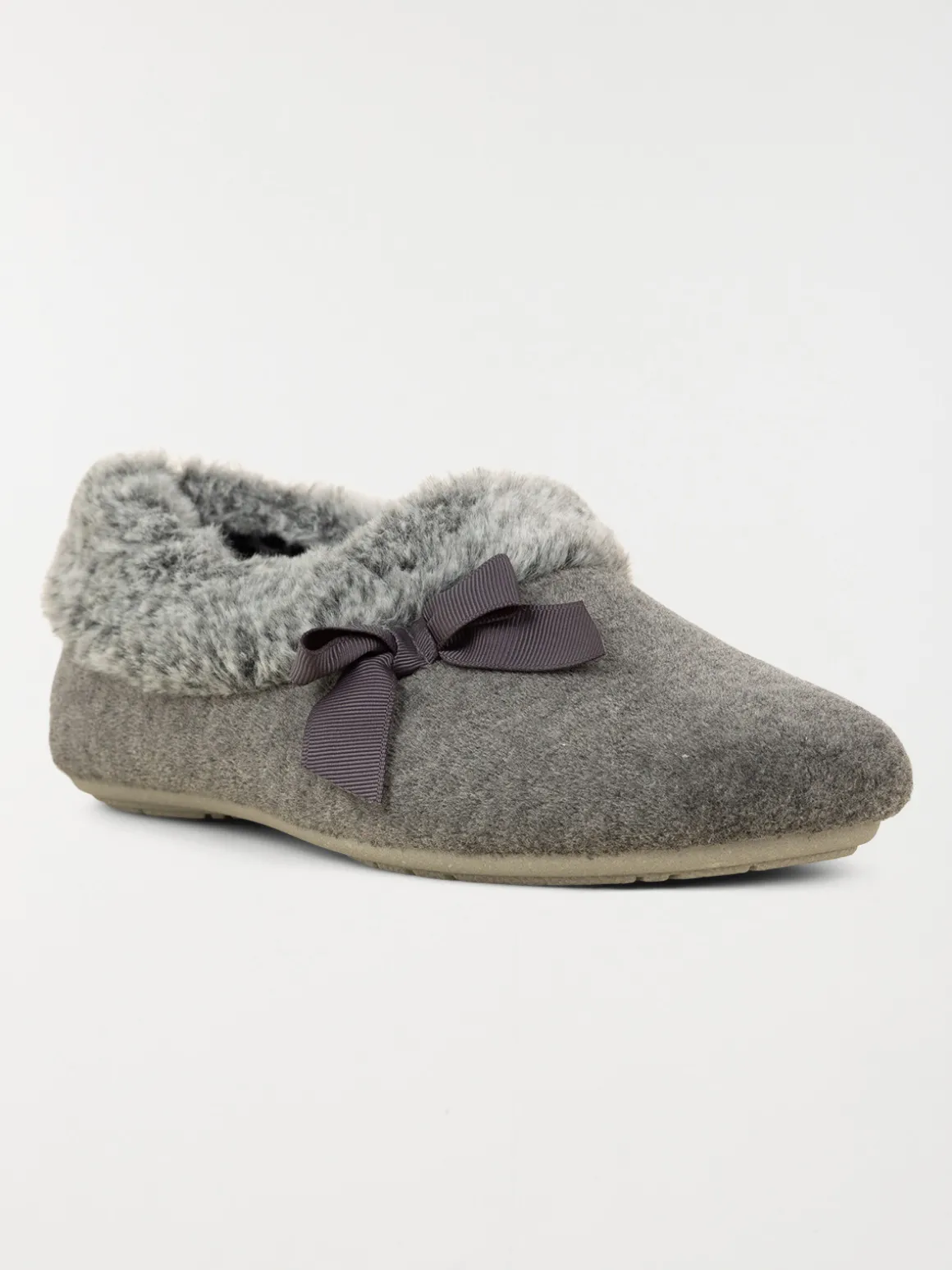 Chaussons noeuds fourrés femme (36-41)