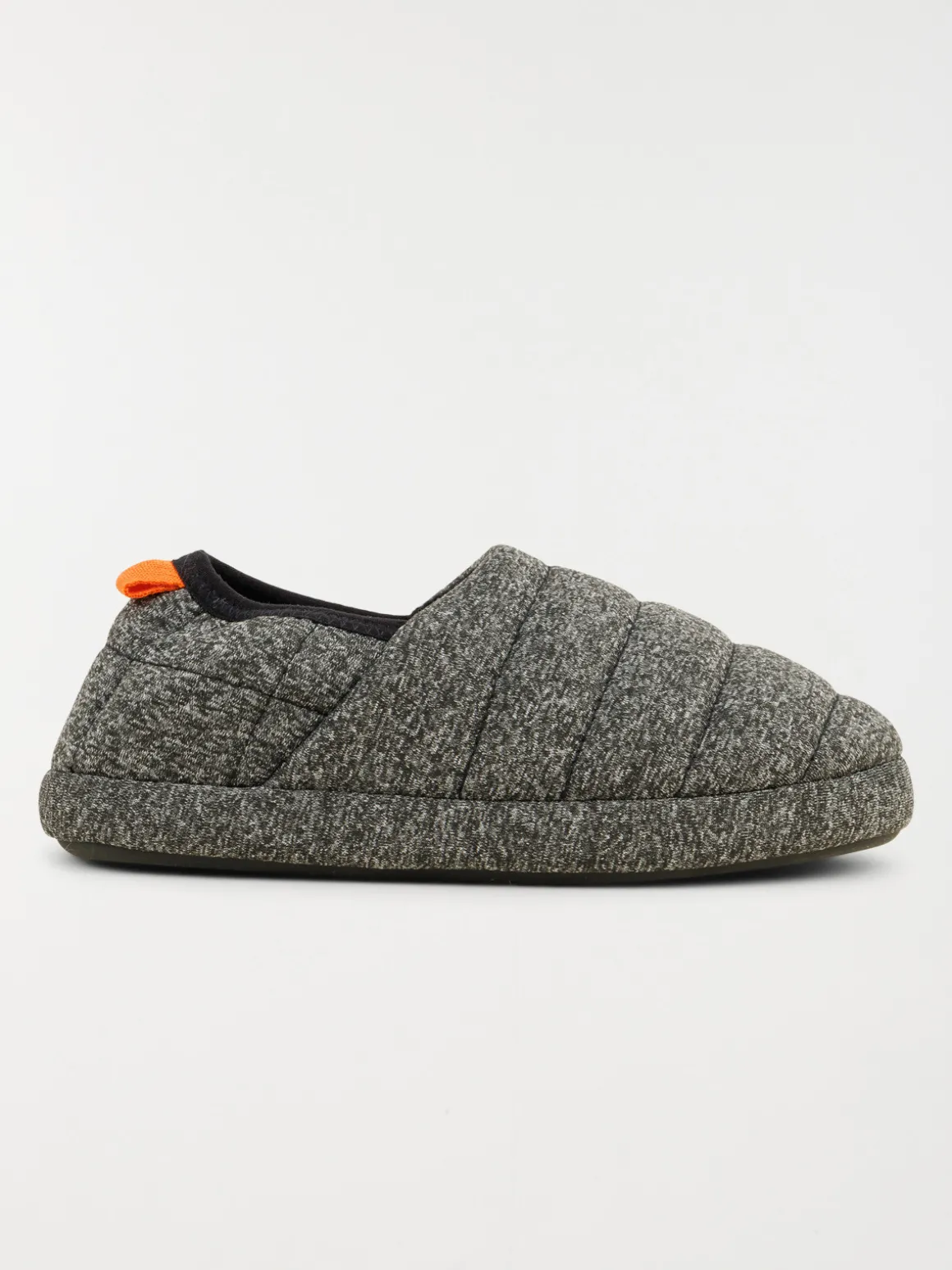 Chaussons noirs garçon (31-35)