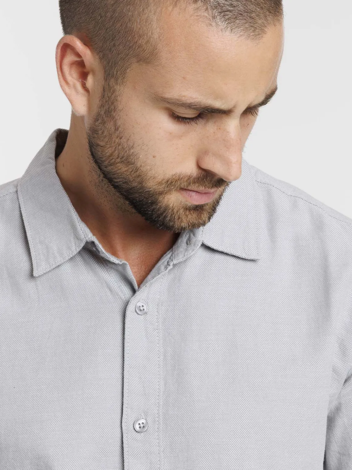 Chemise coton coloris neutre homme