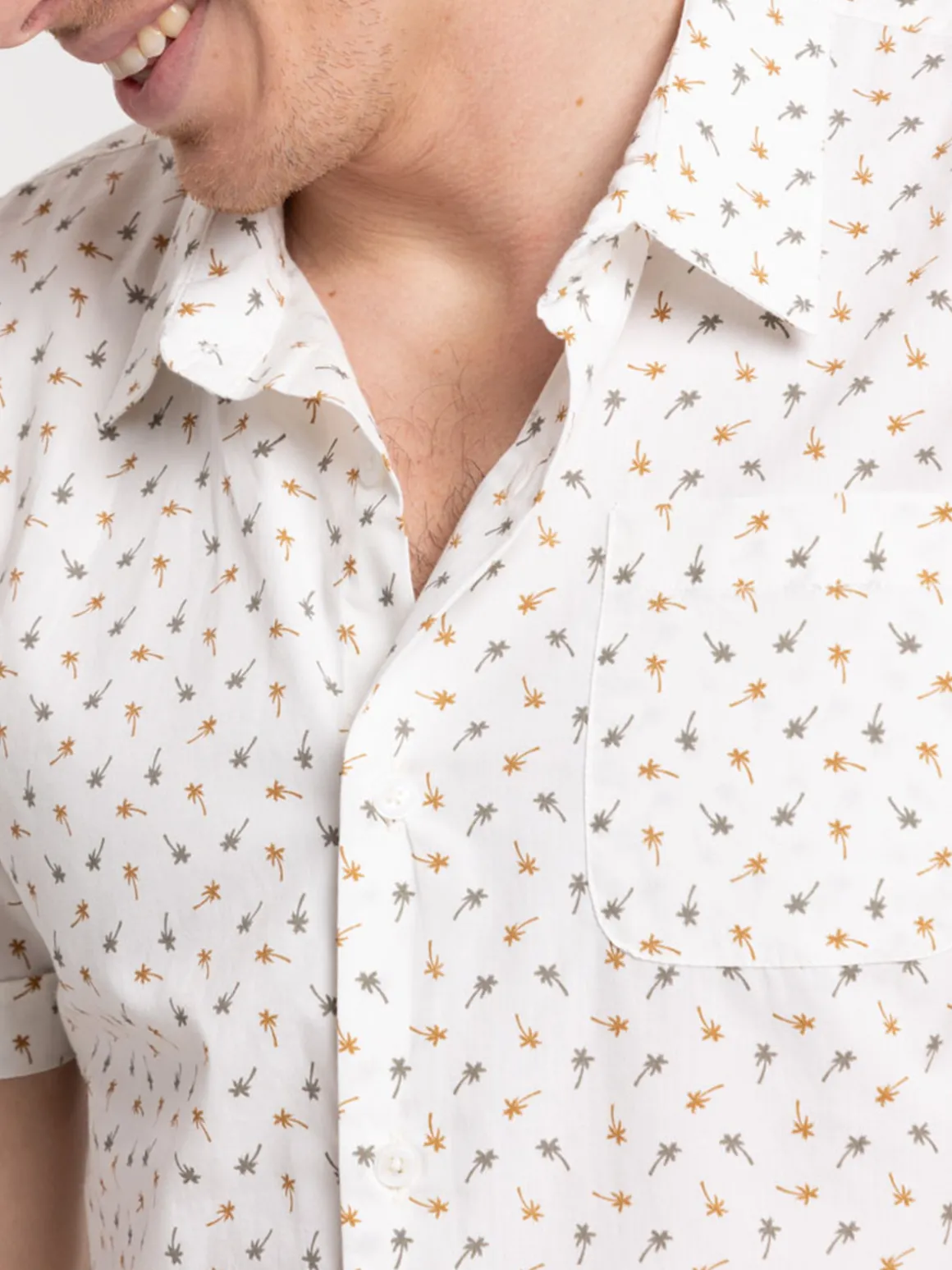 Chemisette motifs palmiers homme