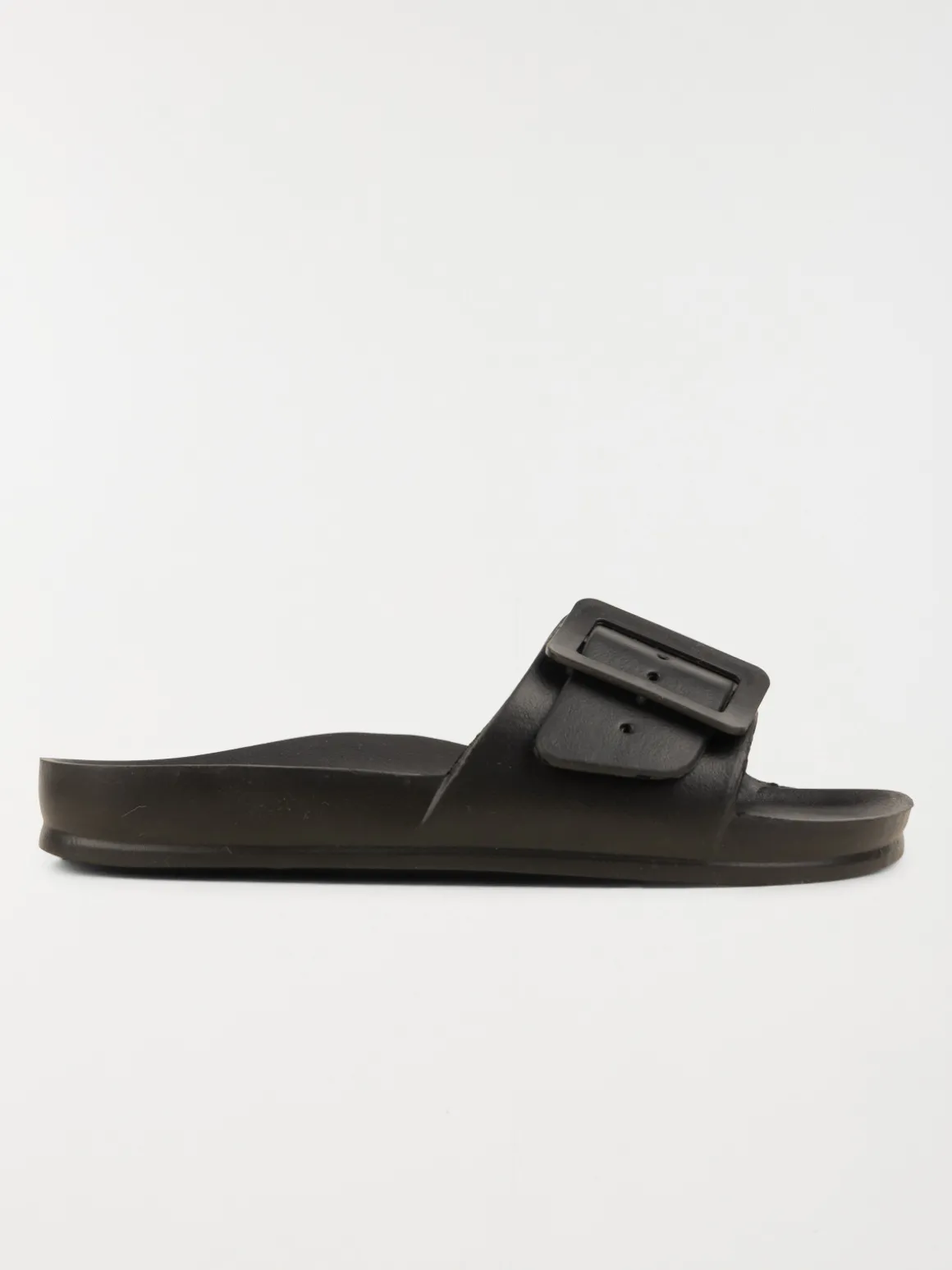 Claquettes noires femme (36-41)