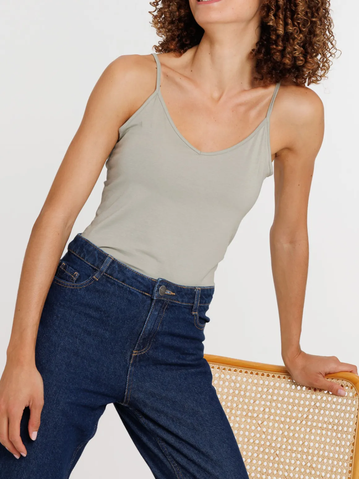 Débardeur col V mousse clair femme