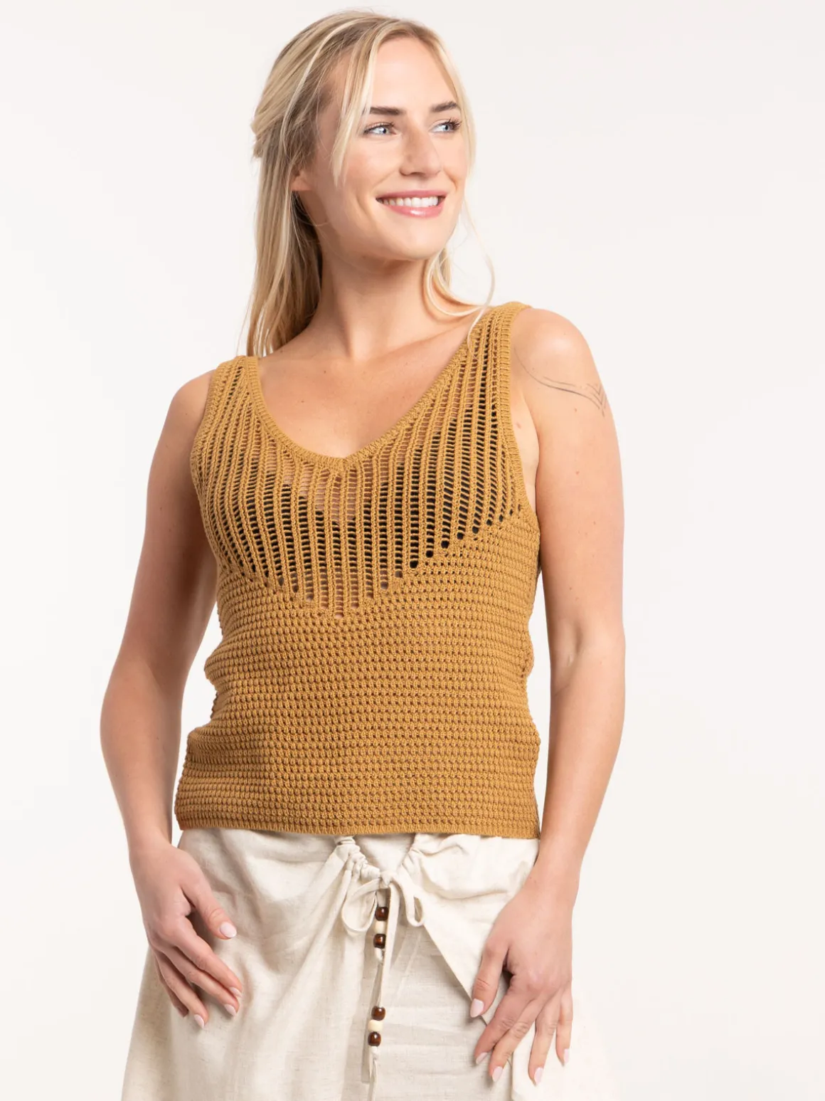Débardeur maille crochet femme