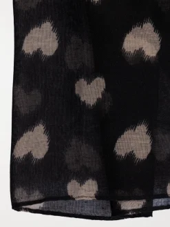 Foulard motif coeur femme