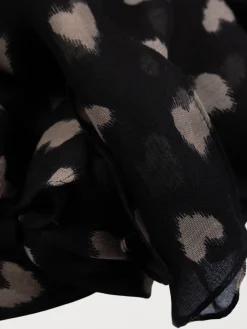 Foulard motif coeur femme