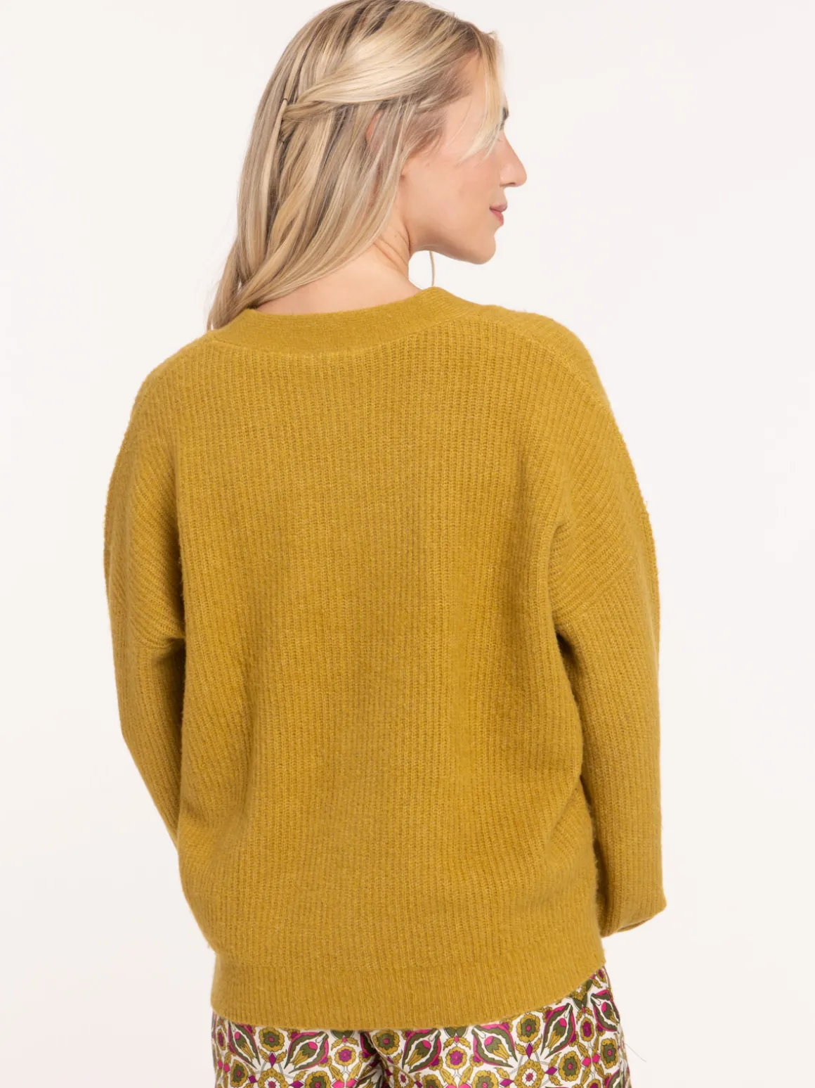 Gilet boutonné col V vert indien femme