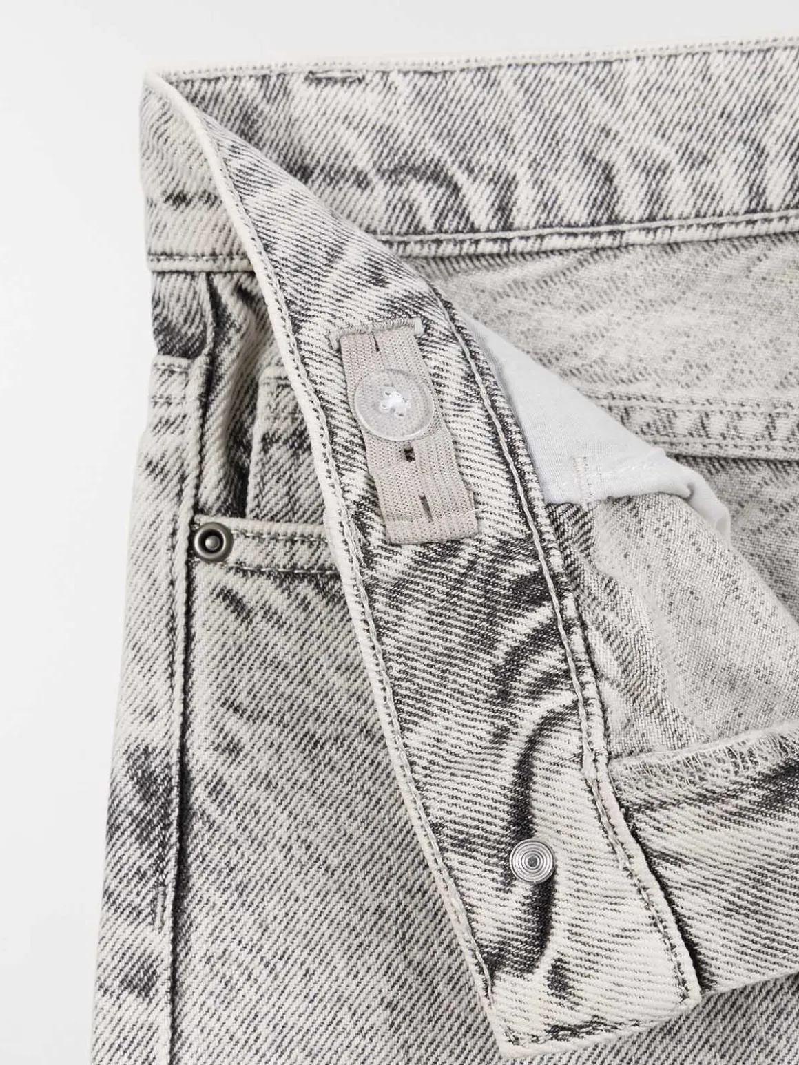 Jean relaxed gris bleach garçon (3-12A)