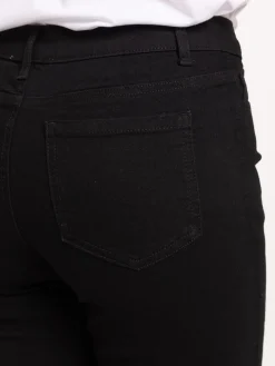 Jean slim noir femme
