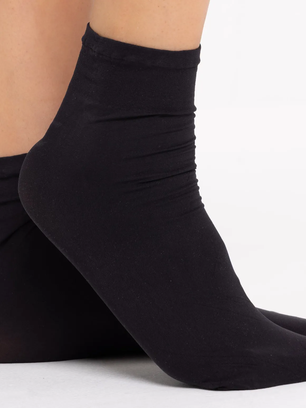 Lot 2 socquettes 40D noires microfibre