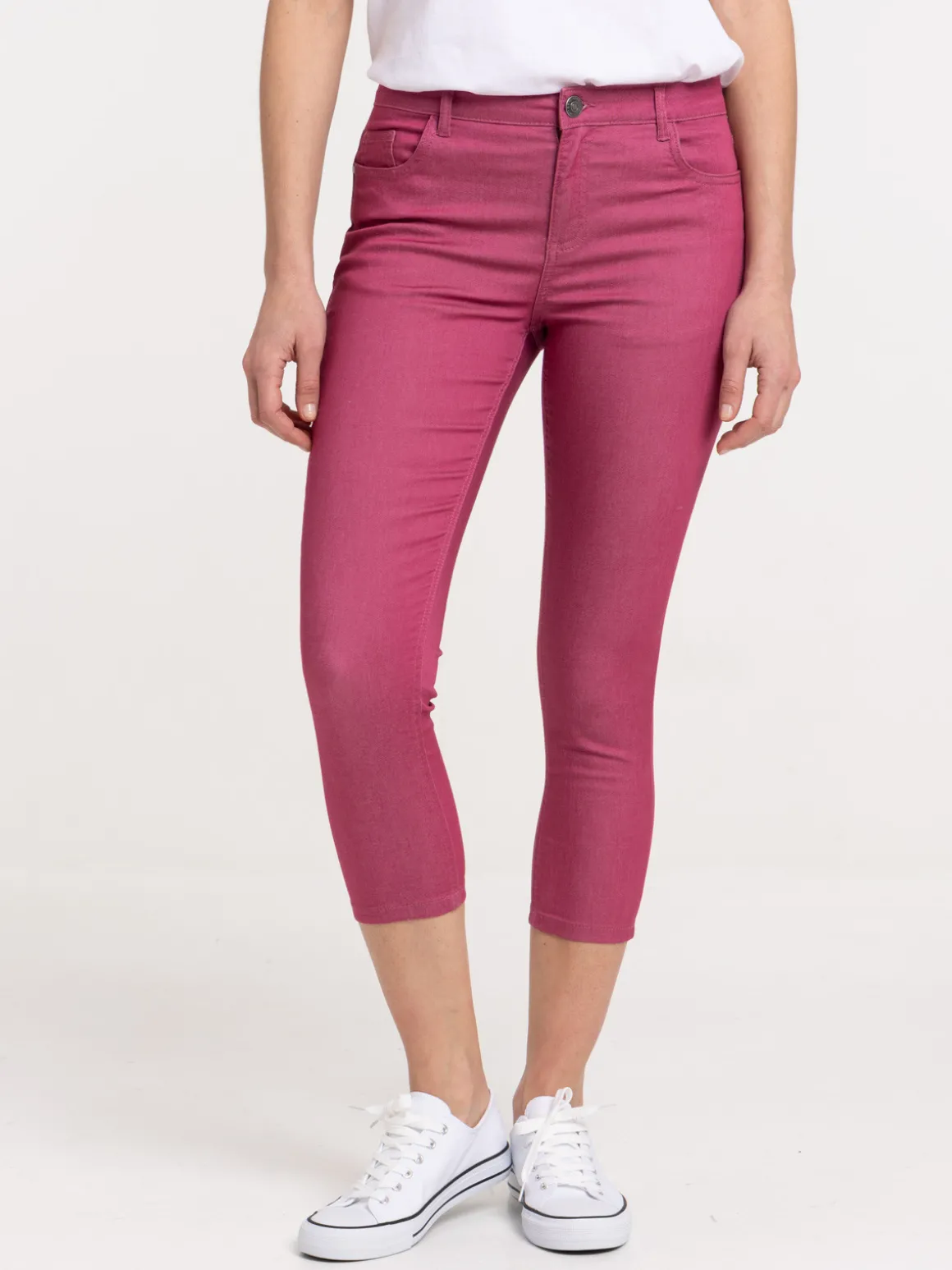 Pantacourt coloris aubergine femme
