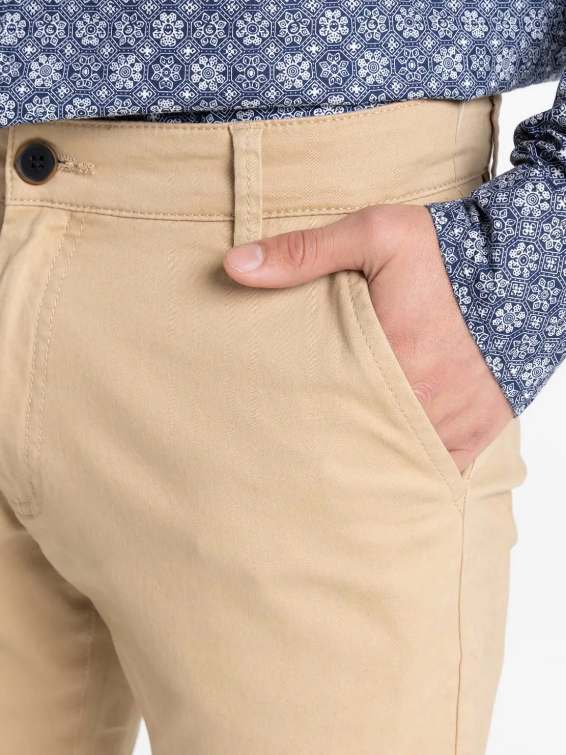 Pantalon chino slim crème homme