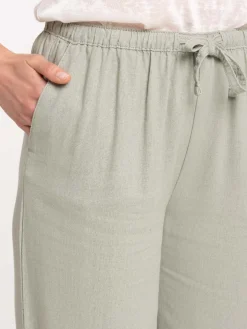 Pantalon coloris mousse clair femme