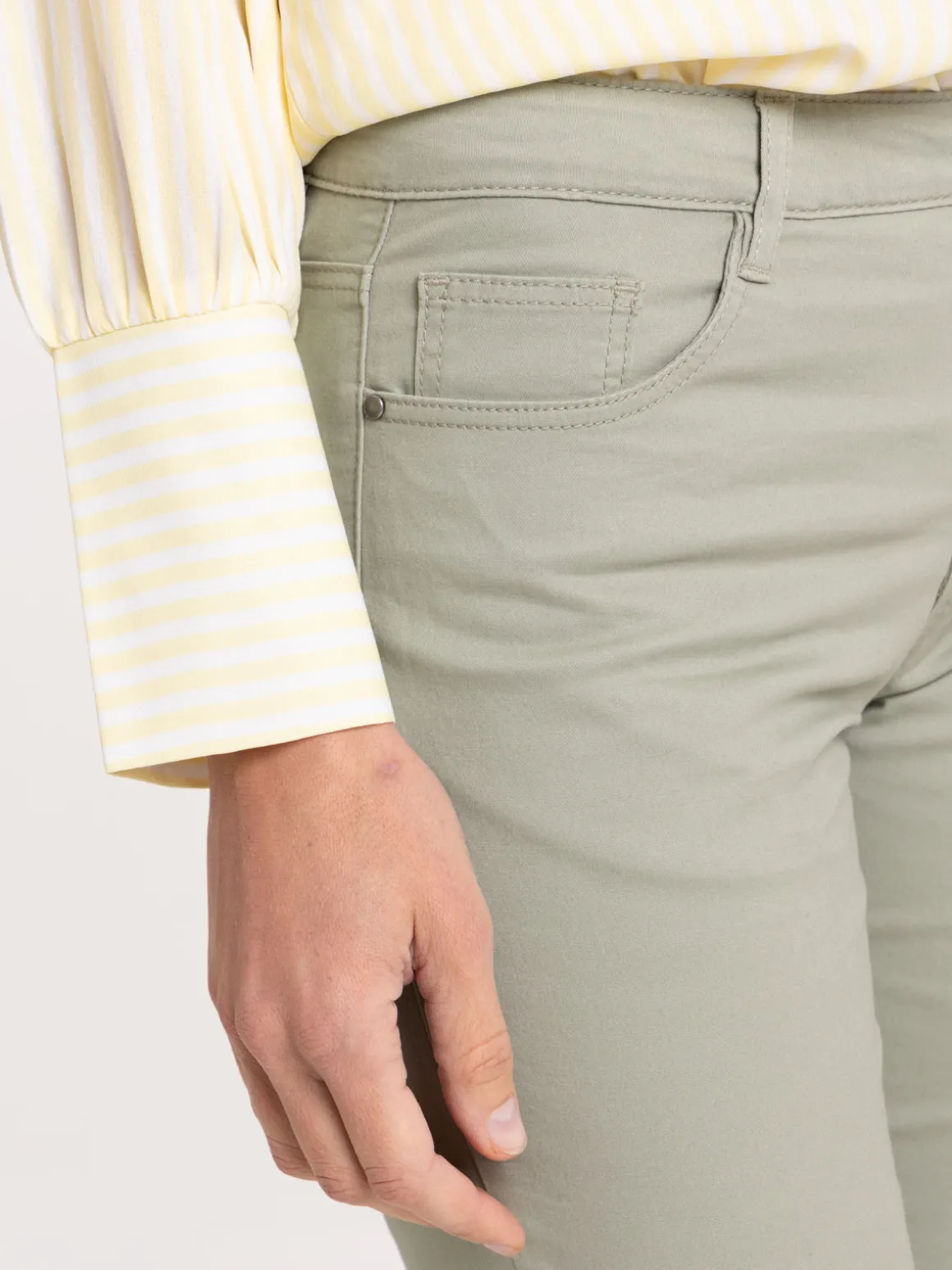 Pantalon skinny mousse clair femme