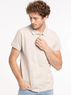 Polo basique coloris blond homme