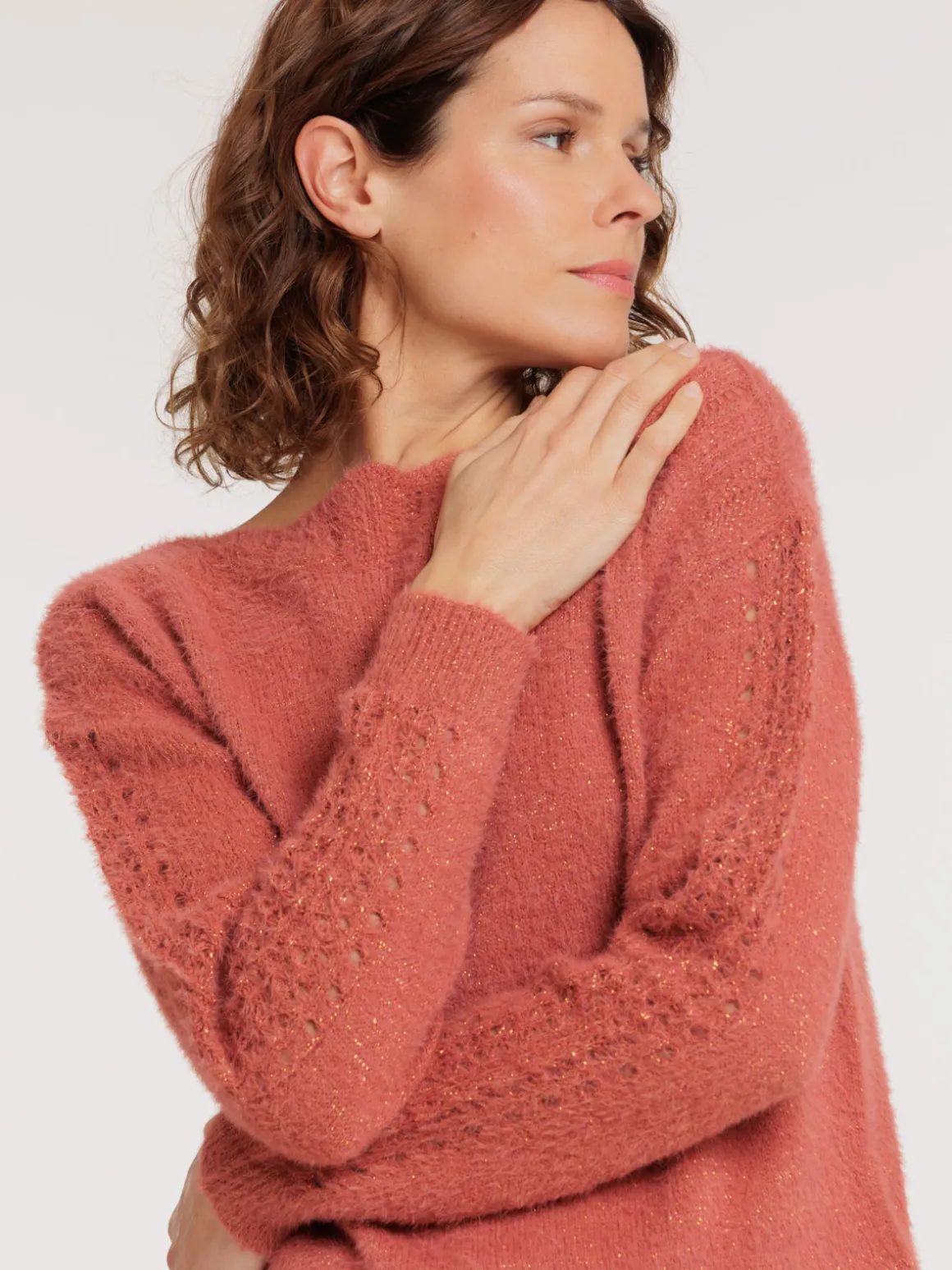Pull femme col bateau festonné marsala