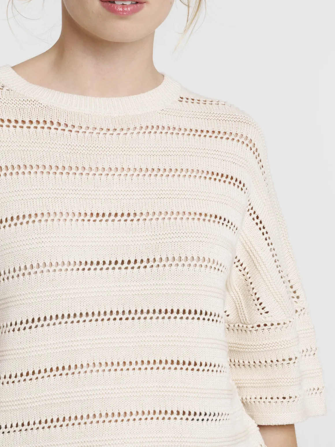 Pull maille ajourée femme