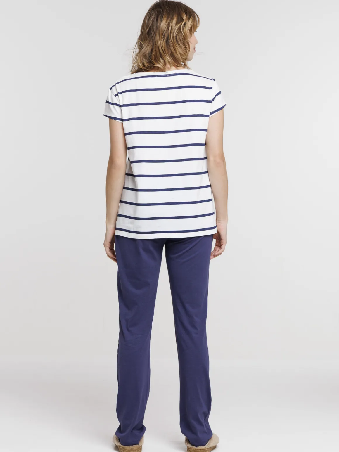 Pyjama rayé et coeur femme
