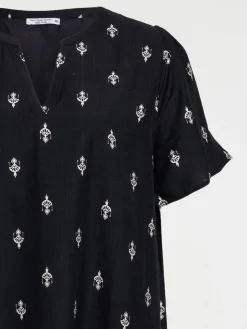 Robe courte femme grande taille