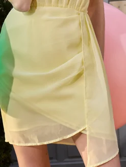 Robe courte jaune femme