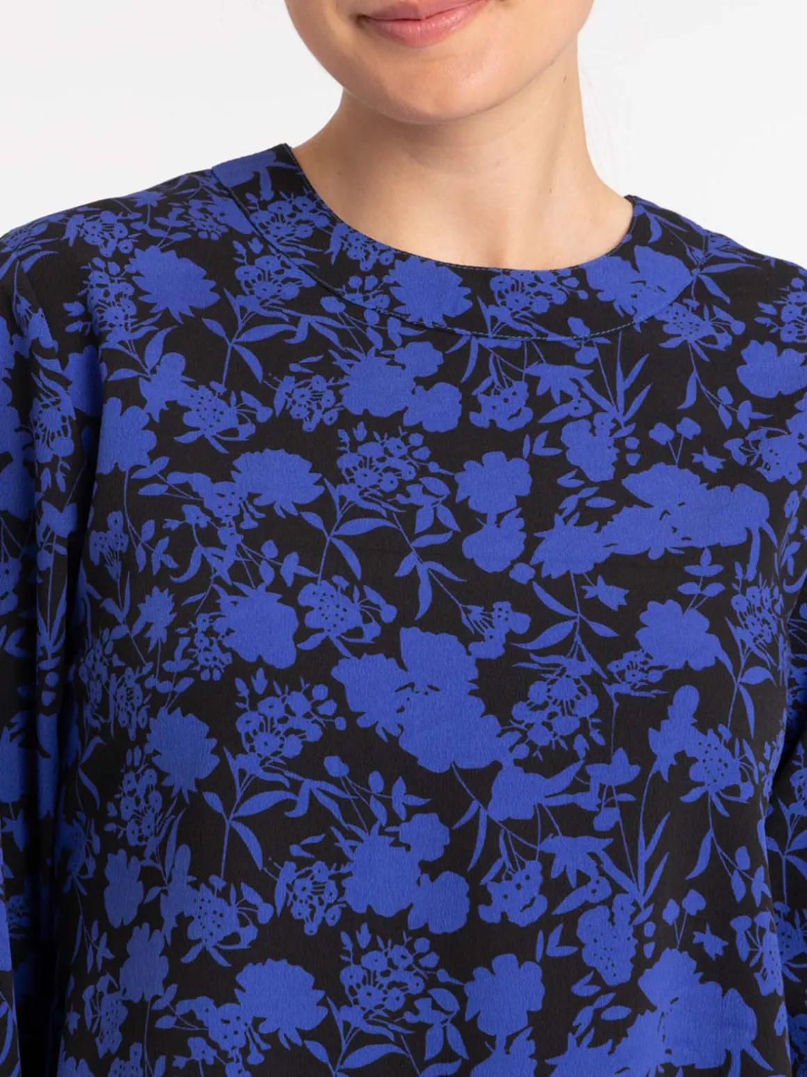 Robe fleurie bleu électrique femme