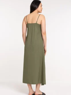 Robe longue satinée trèfle femme