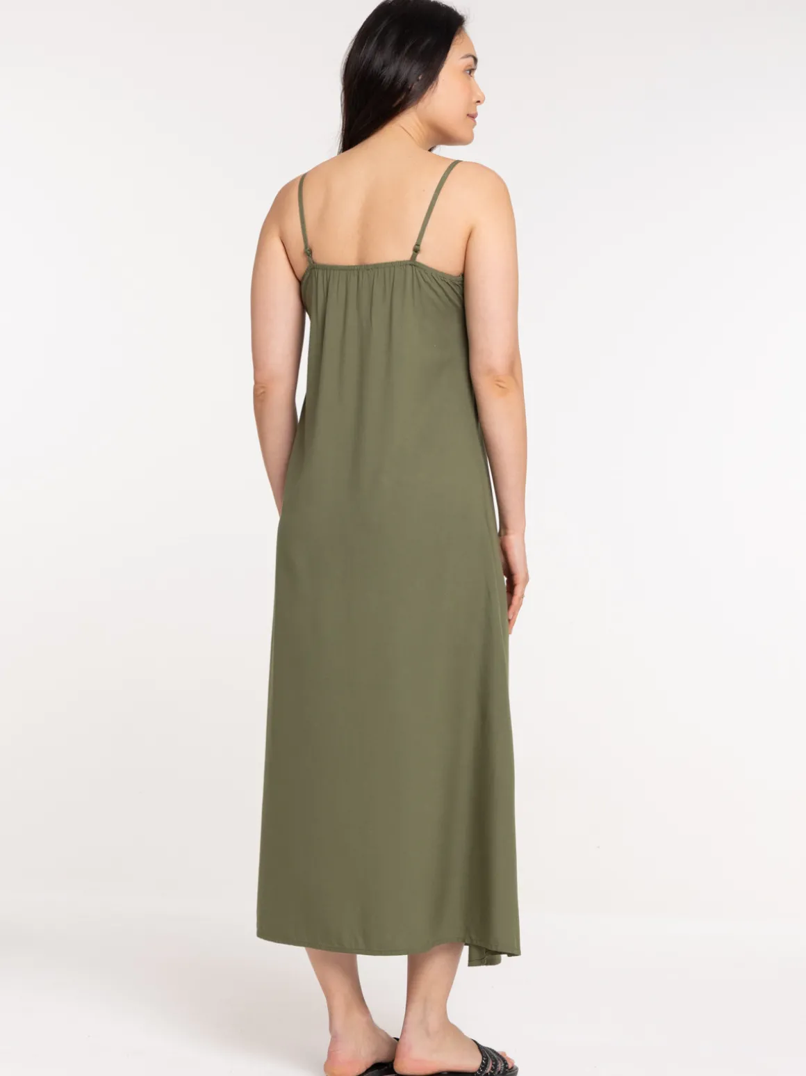 Robe longue satinée trèfle femme