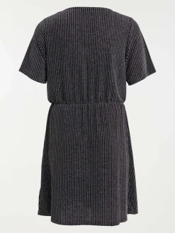 Robe noire col V grande taille femme