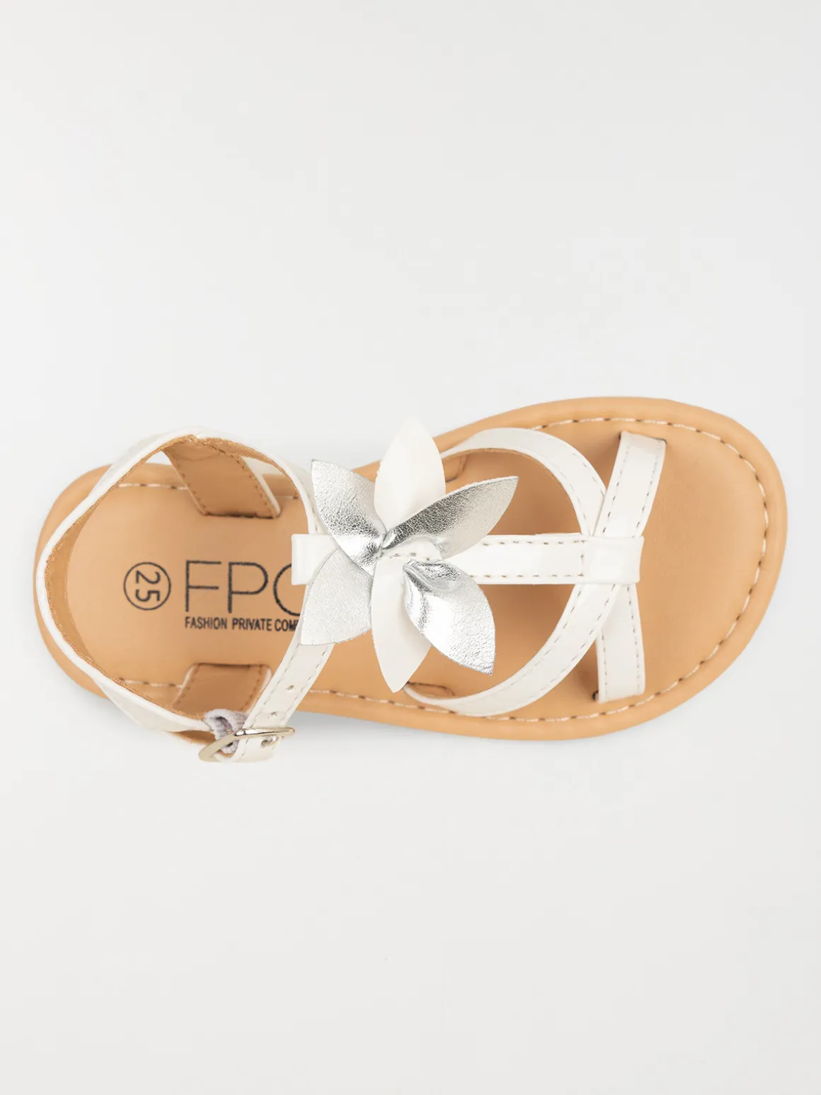 Sandales blanches plates fille (24-30)