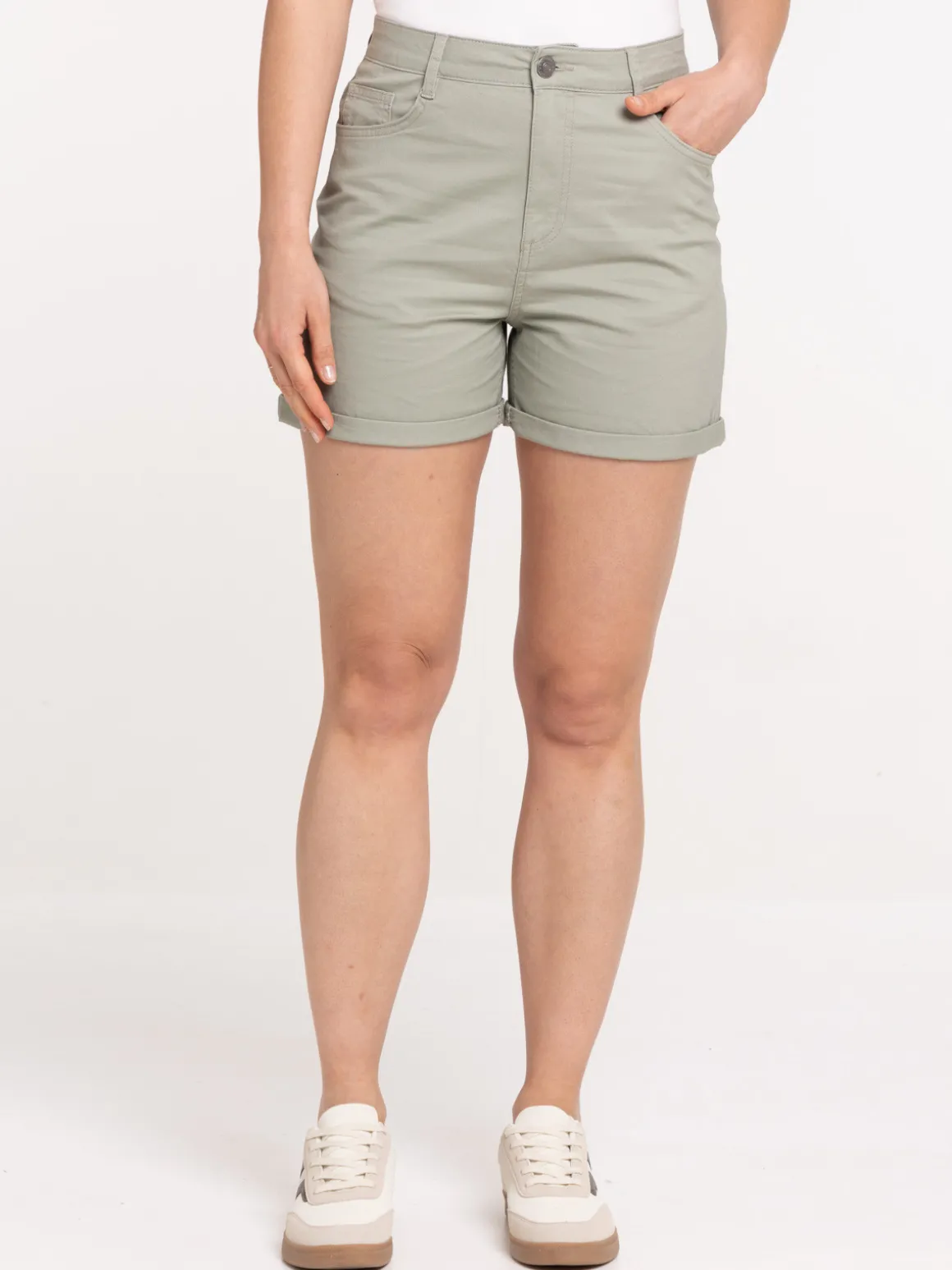 Short basique mousse clair femme