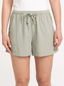 Short coloris mousse clair femme
