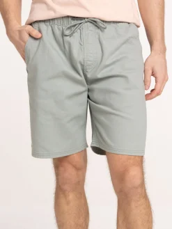 Short coloris vert froid homme