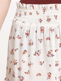 Short écru fleuri femme