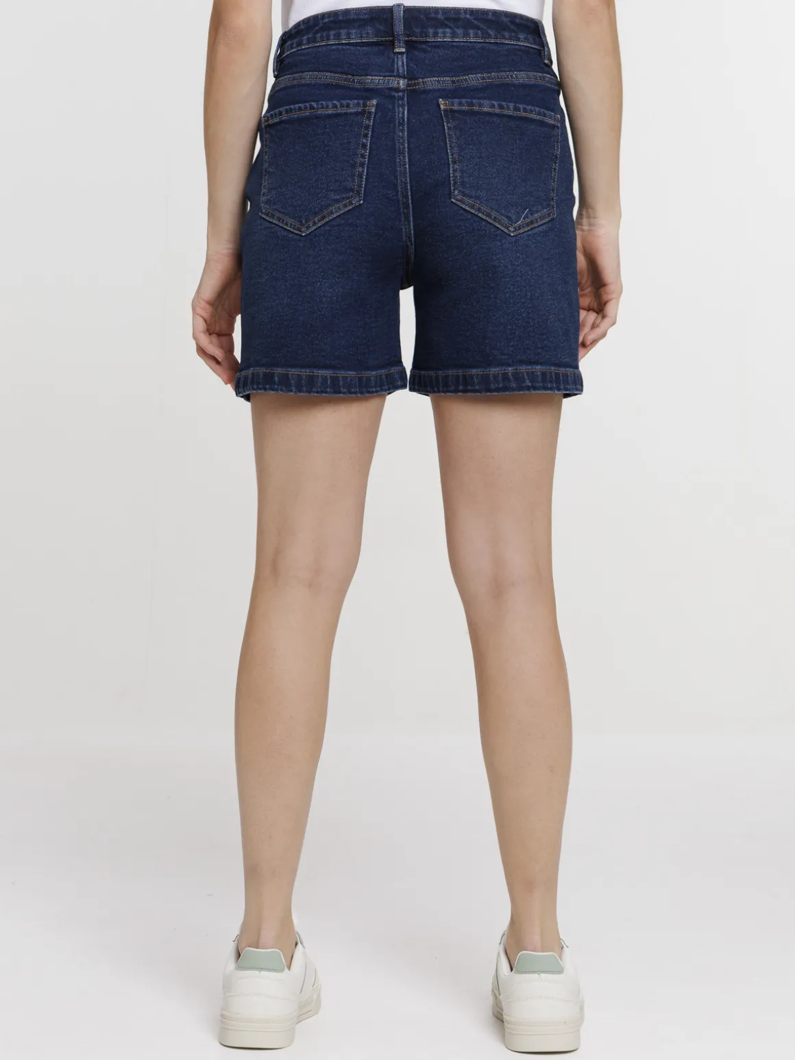 Short en jean brut femme