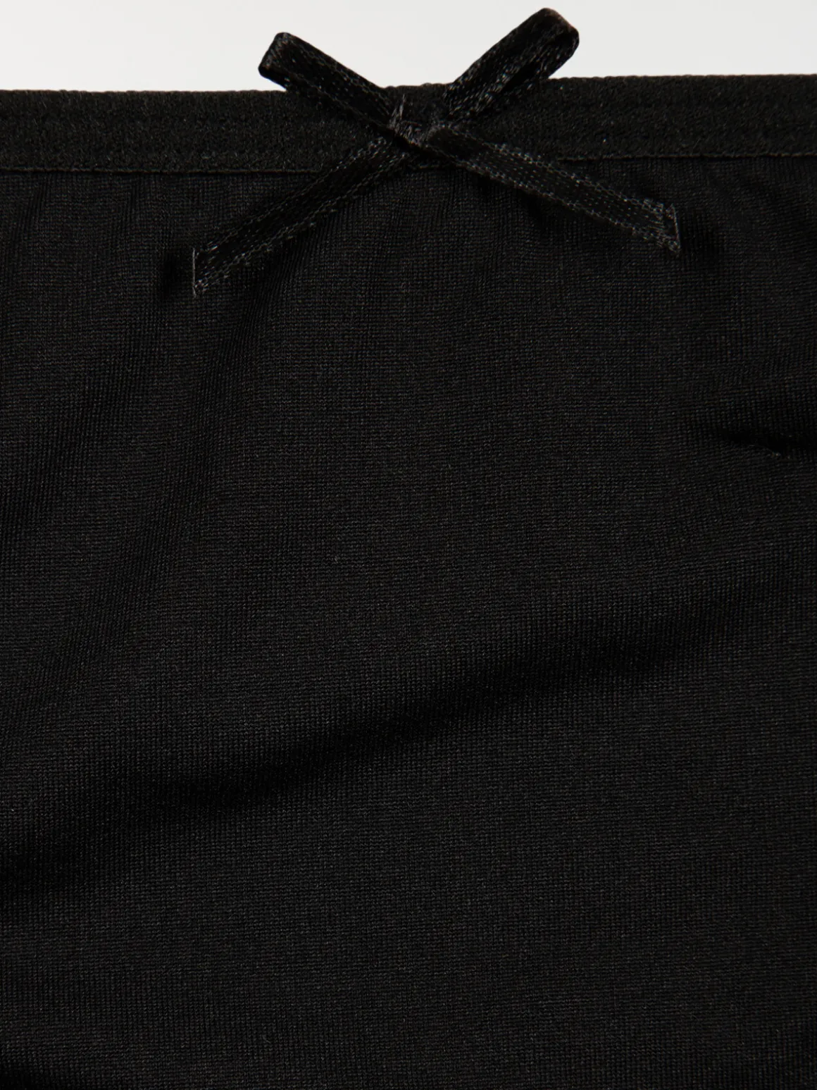 Soutien-gorge et slip fille noir