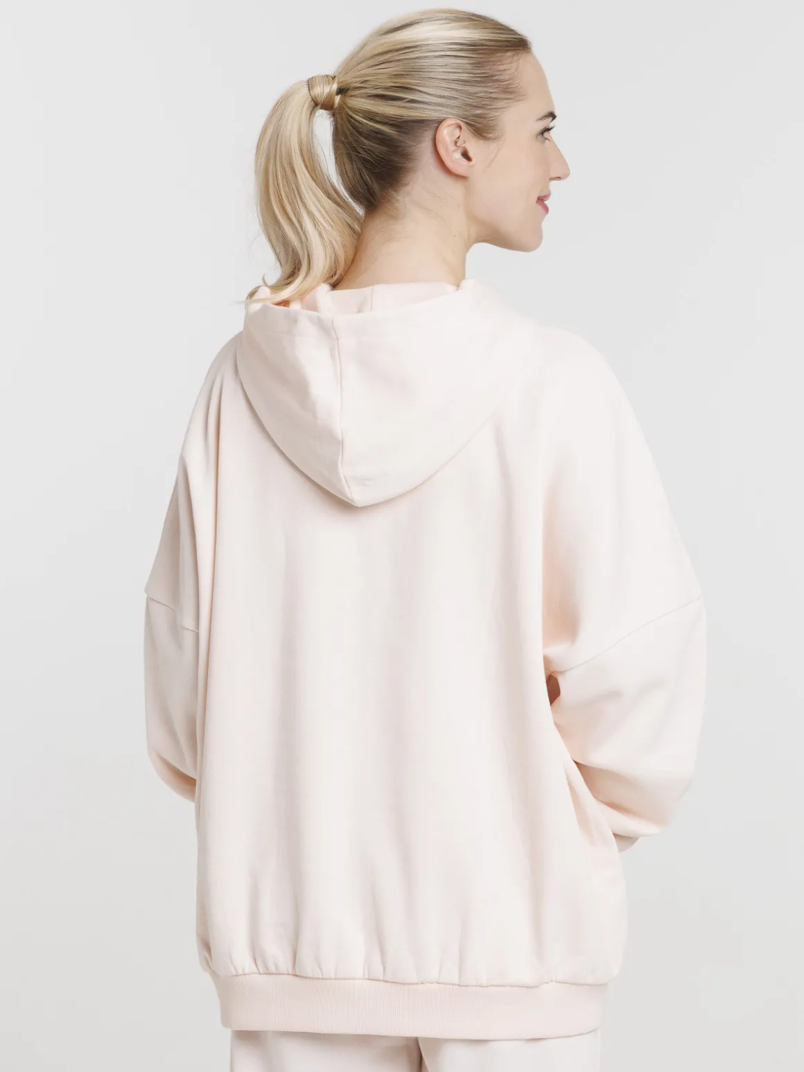 Sweat à capuche basique perle rose femme