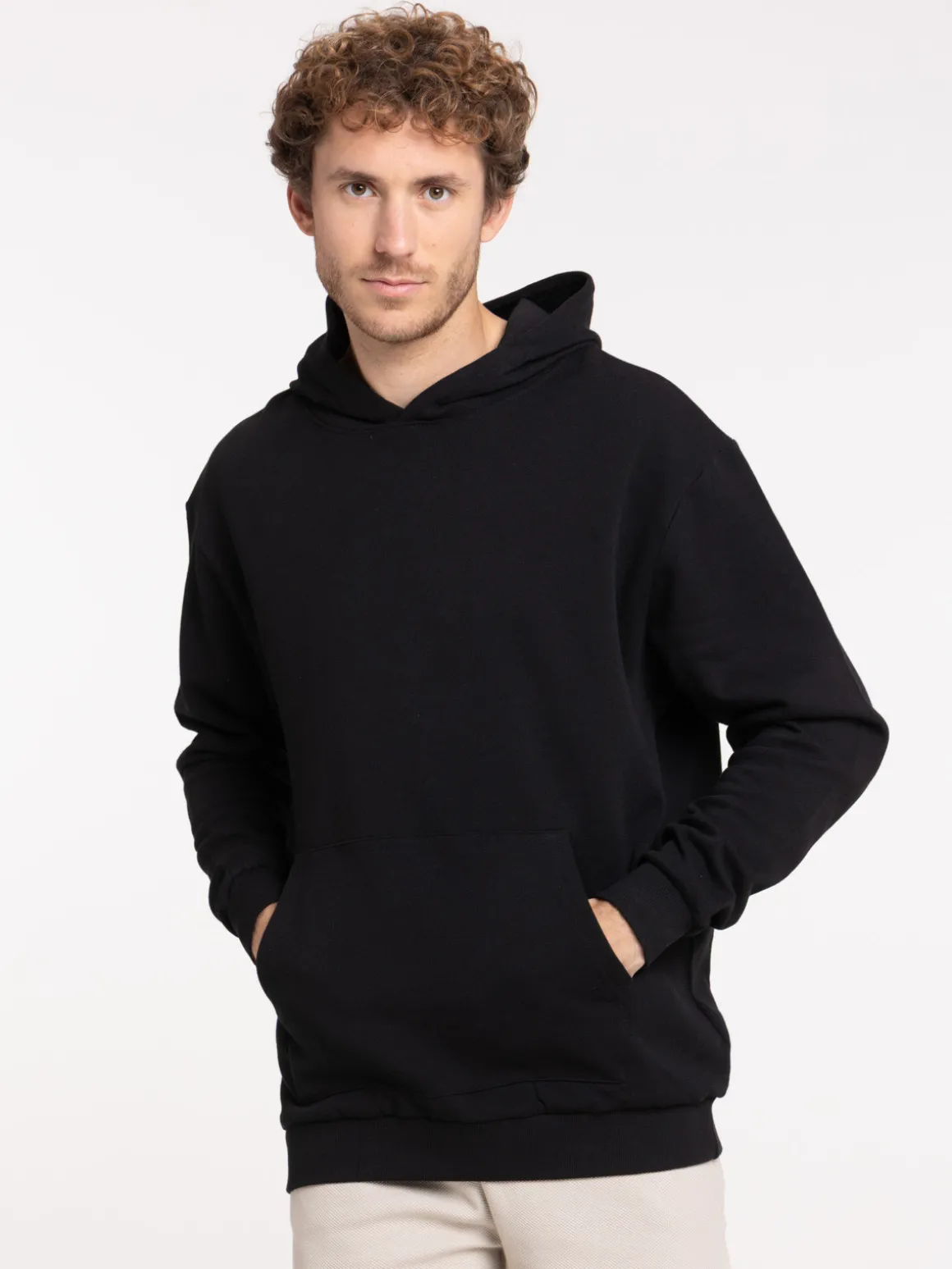 Sweat à capuche noir homme