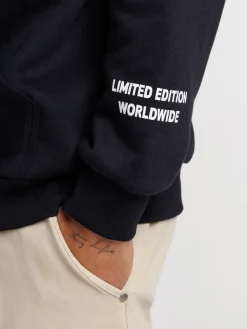 Sweat à capuche noir imprimé homme