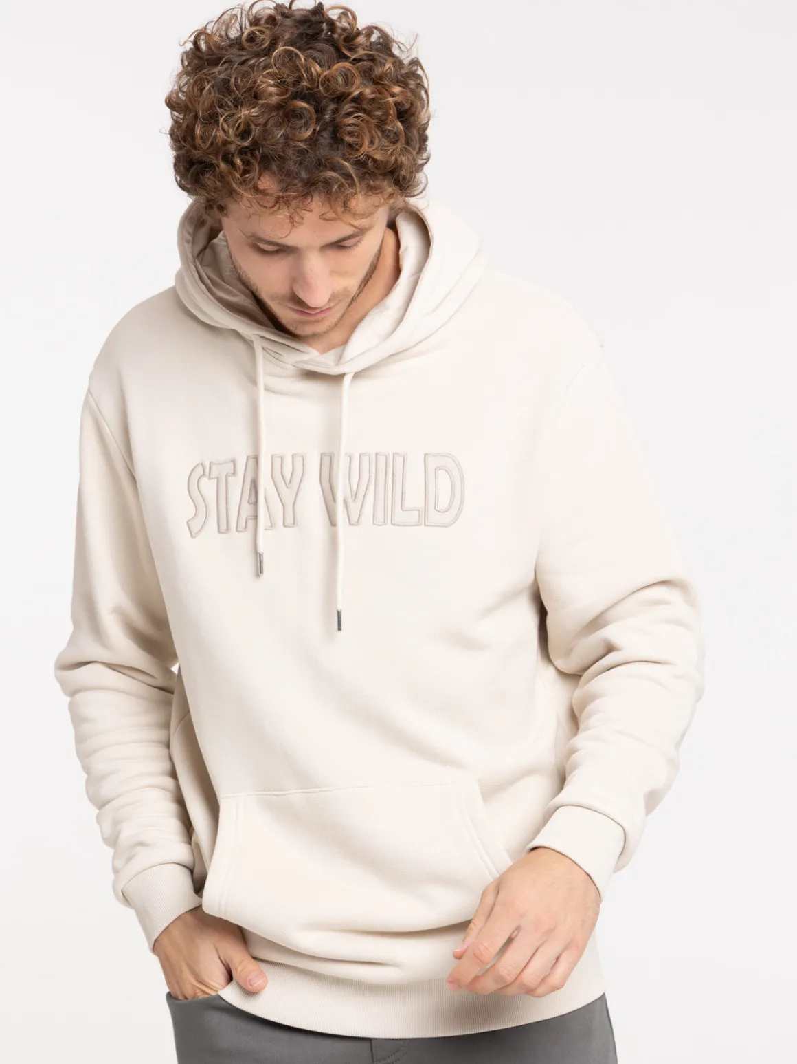Sweat à capuche stay wild homme